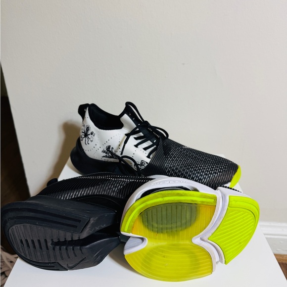 Nike Airzoom SuperRep Black Volt - Picture 3 of 3